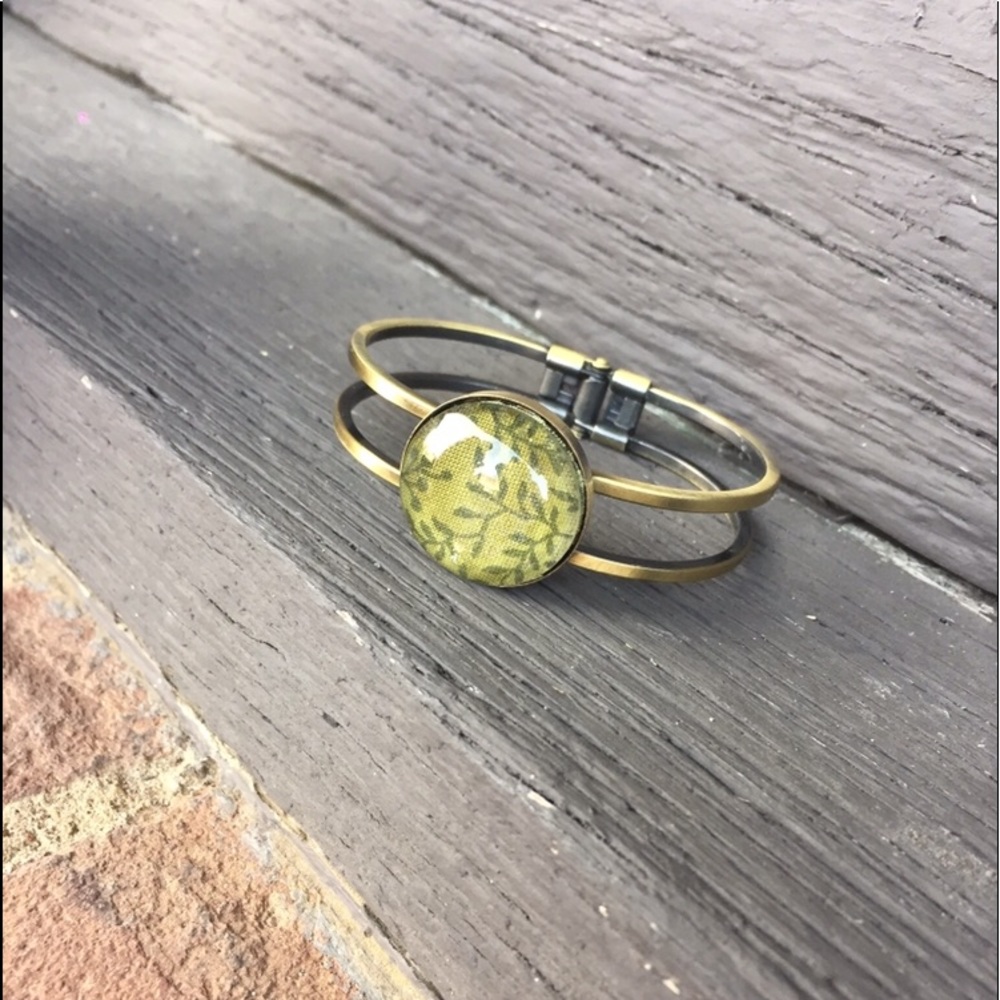 ‼️SOLD‼️ Green, Antique Bronze Bracelet